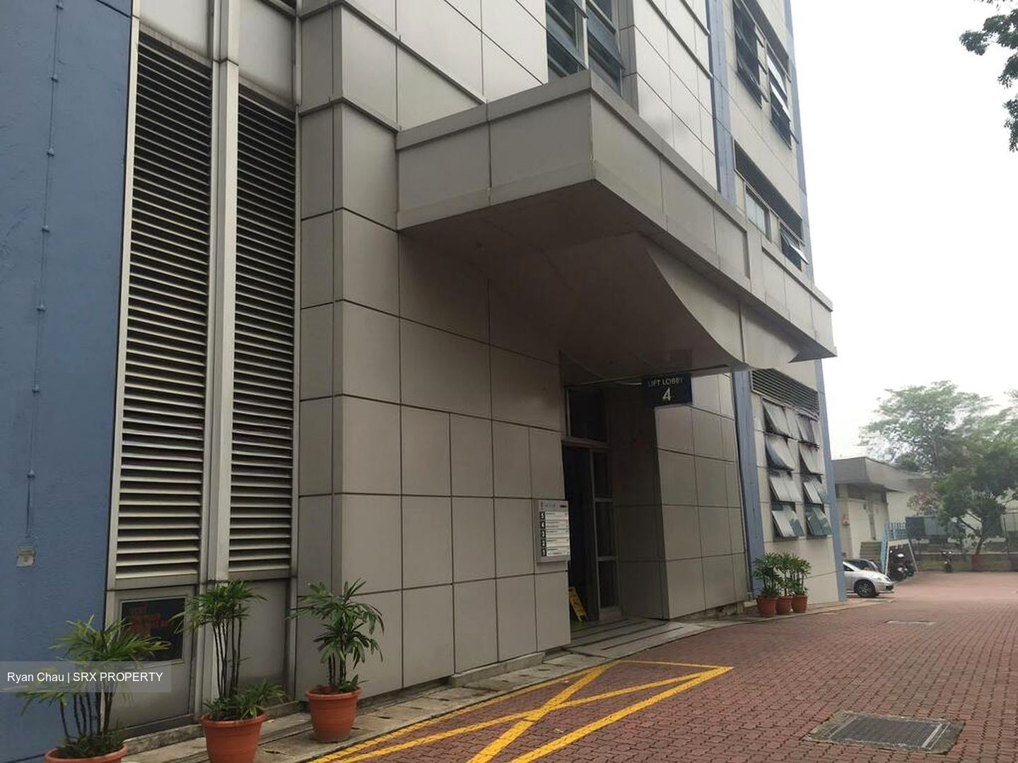 Pantech Business Hub (D5), Warehouse #512304251